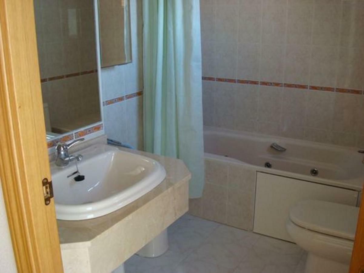 Apartamento Alameda del Tormes Santa Marta de Tormes Exterior foto